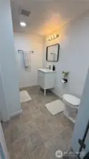 Primary Suite Bathroom