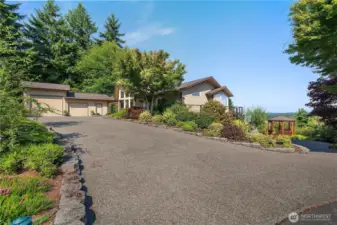 1,056 sq ft detached garage with RV bay.