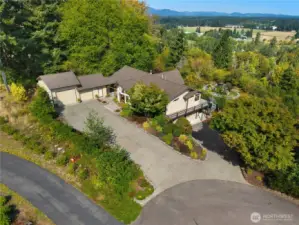 Sweeping views of the Black Hills and Olympic Mountain Range.