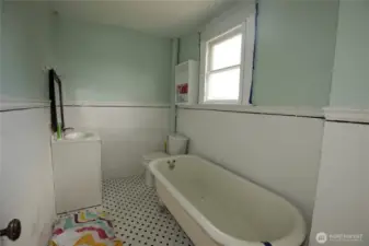Upper bathroom