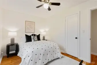 2nd bedroom