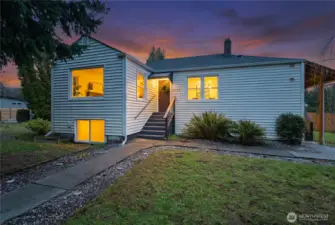 Welcome to Gregoy Heights living!