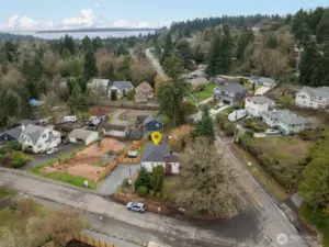 Peaceful neighborhood just minutes from all that Burien has to offer!