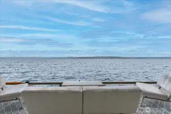 Private community dock on Lake Washington, perfect for relaxing by the water, swimming, and enjoying waterfront activities