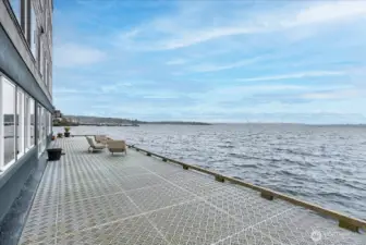 Private community dock on Lake Washington, perfect for relaxing by the water, swimming, and enjoying waterfront activities