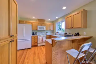 Breakfast bar.