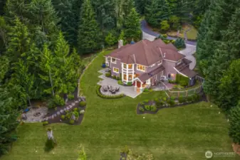 Don’t miss this opportunity—this home is designed for both comfort and a deep connection to nature, with everything you need for everyday living and extraordinary moments. More than a home—it’s a lifestyle.