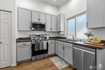 Kitchen digitally staged