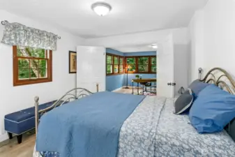 Ensuite Primary