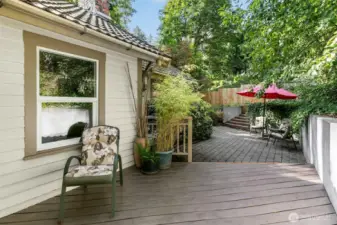 3000 sq ft of Decks and Patio Area