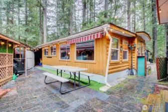 Log cabin style is perfection