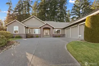 3 car garage with large turn around space