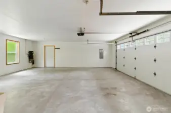 With extended depth and additional width, there’s plenty of room for two full-sized vehicles plus extra space for storage, tools, bikes, or even a small workshop area. High ceilings provide flexibility for overhead storage.