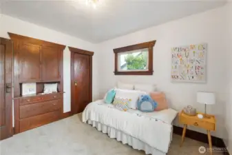 Note original lighting