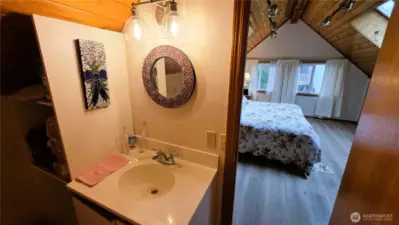 Second floor ensuite bathroom