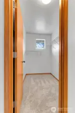 Walk in closet