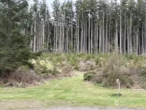 Entry off Foxglove Hollow
