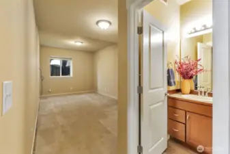 Attached bath to bedroom - entry level