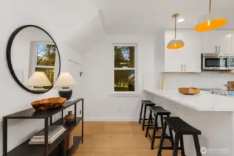 Eating bar at the kitchen