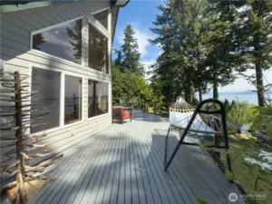 wake to sunrises over the Cascades and watch whales glide by from the comfort of your wraparound deck