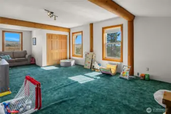 3rd bedroom.