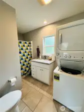 Primary bath/laundry room