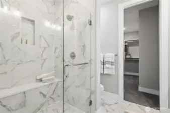 Pictures of Model Home. Not pictures of actual home. Features, colors, layout may vary.