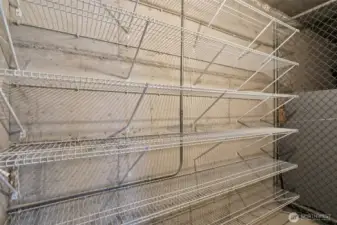 Storage 9 'x 3'9" x 8'6"