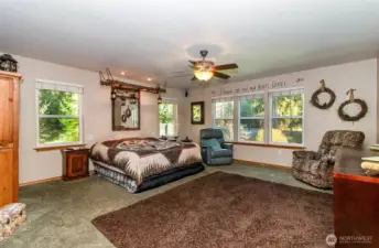 Spacious primary bedroom