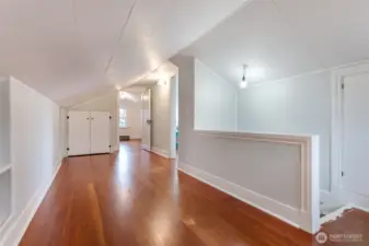 Upstairs landing with desk