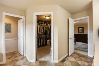 Walk in closet