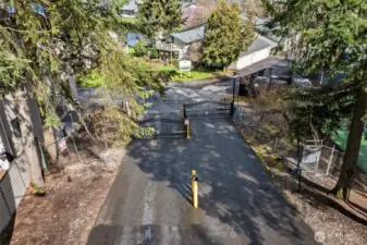 Welcome to the Gated Coffee Creek Community