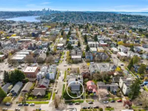 South-facing view showcases proximity to Downtown and Lake Union.
