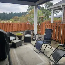 private out door patio that backs onto a serene greenbelt