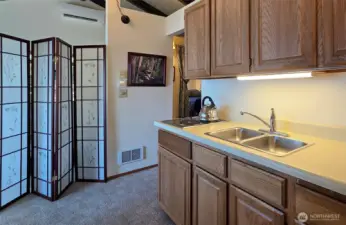 Guest Area