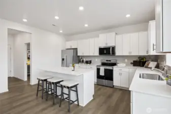 Single basin sink.   Pictures are for representational purposes only, colors and features may vary.