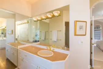 One of the two vanities in the primary bath