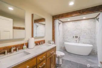 Main bathroom