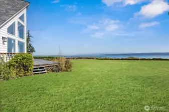 Impeccable large windows & multiple level deck to enjoy the expansive VIEW.