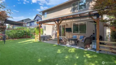 Enjoy dropdown retractable shades on all sides of the patio