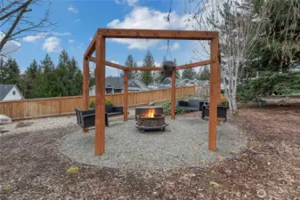 Fire Pit with Swinging Benches