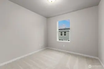 Photographs are for illustrative purposes only. Features, finishes, interior/exterior colors, landscaping and floorplan shown may vary from actual homes built