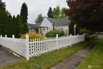 White Vinyl Picket Fence