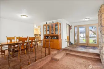 Main House: Formal dining room for special gatherings
