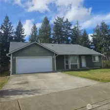 3 bed 2 bath home in Rainier on 1.58 acres
