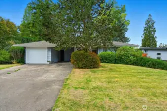 First time available in 60 years! Remodel, Rebuild, Reimagine this one of a kind property.