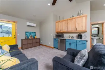 Carriage House - Living Room 2.