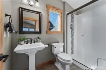 Carriage House - Bathroom.