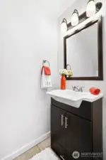 Powder bath downstairs
