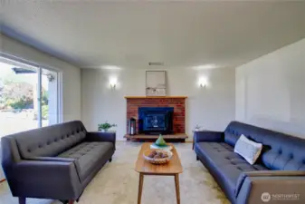 Living room with lots of natural light.
